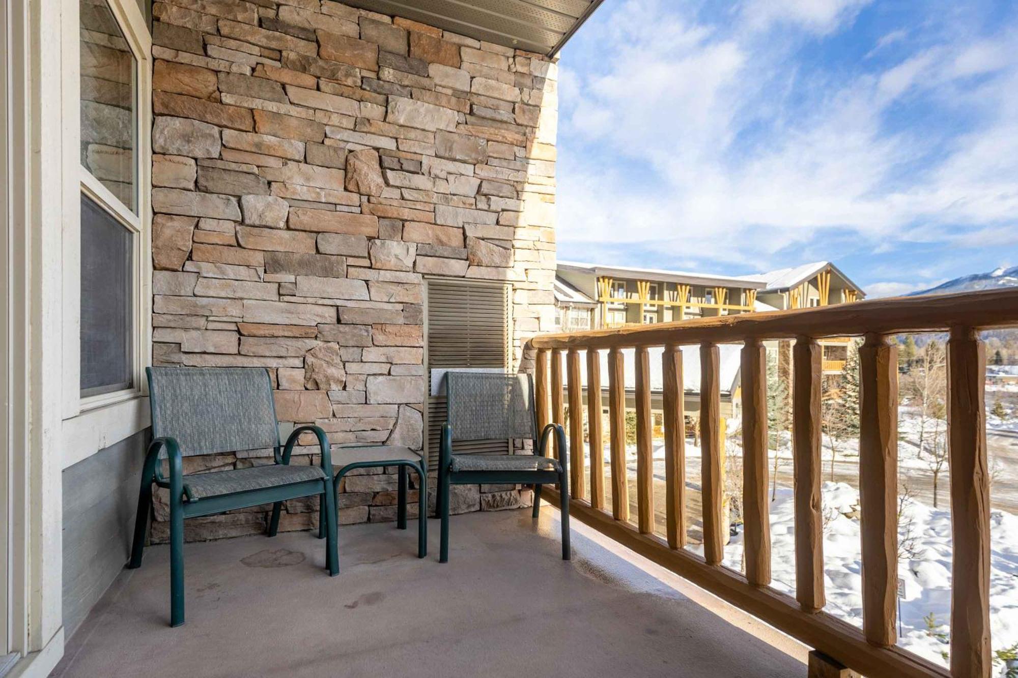 Silver Rock Condominiums By Fernie Central Reservations Eksteriør billede
