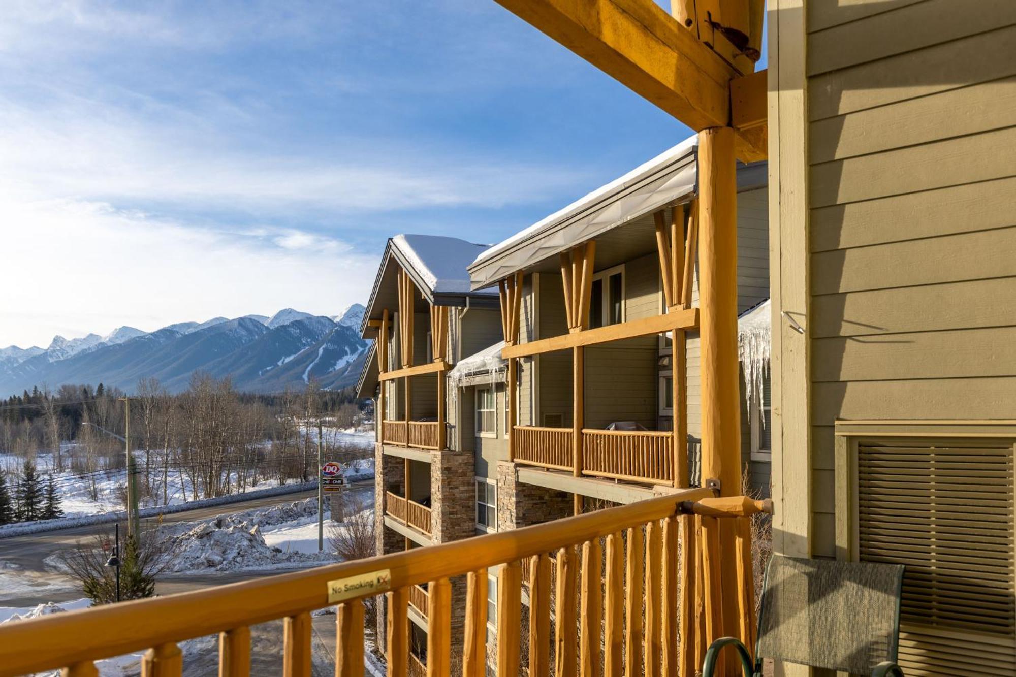 Silver Rock Condominiums By Fernie Central Reservations Eksteriør billede