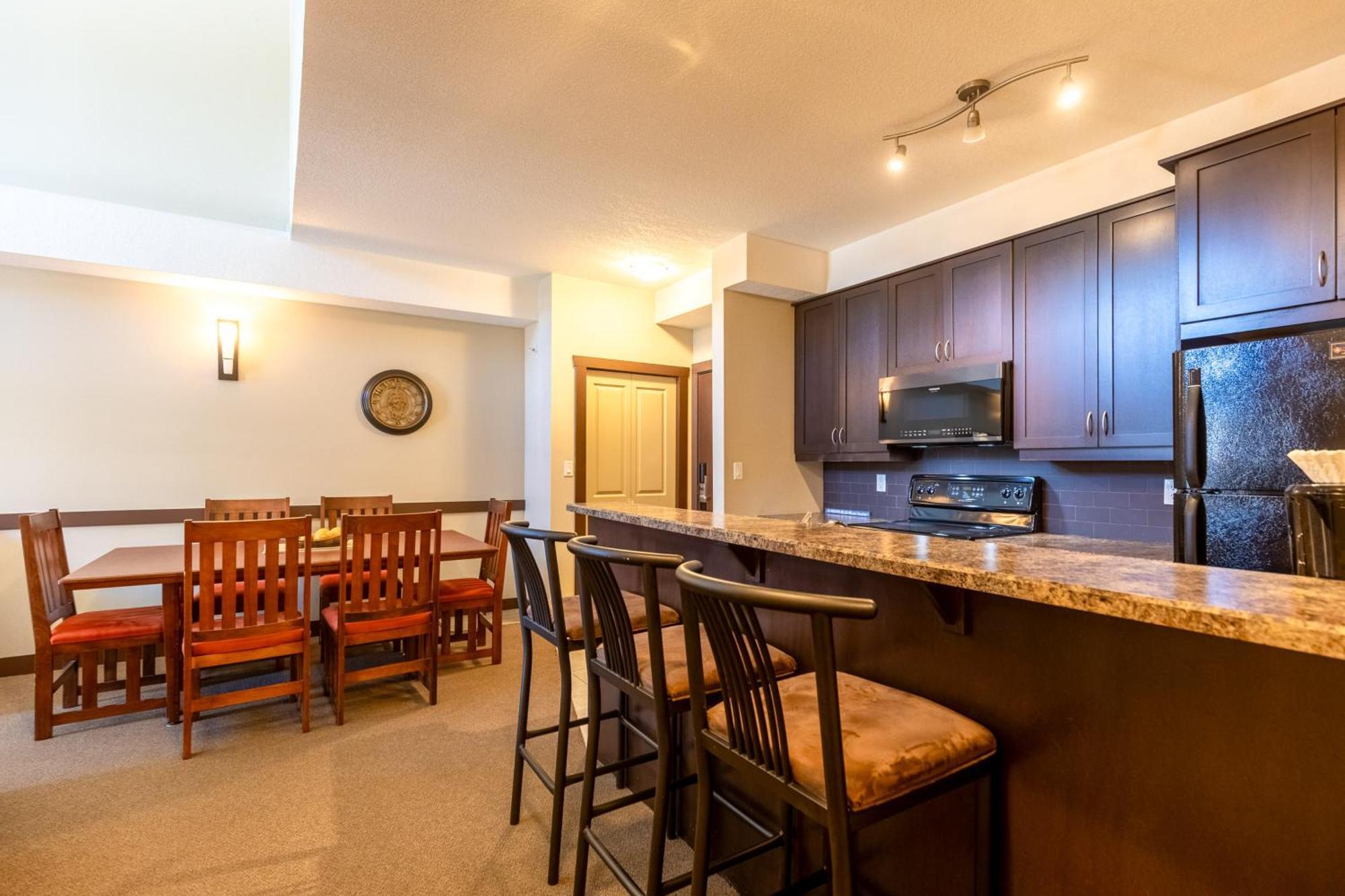 Silver Rock Condominiums By Fernie Central Reservations Eksteriør billede