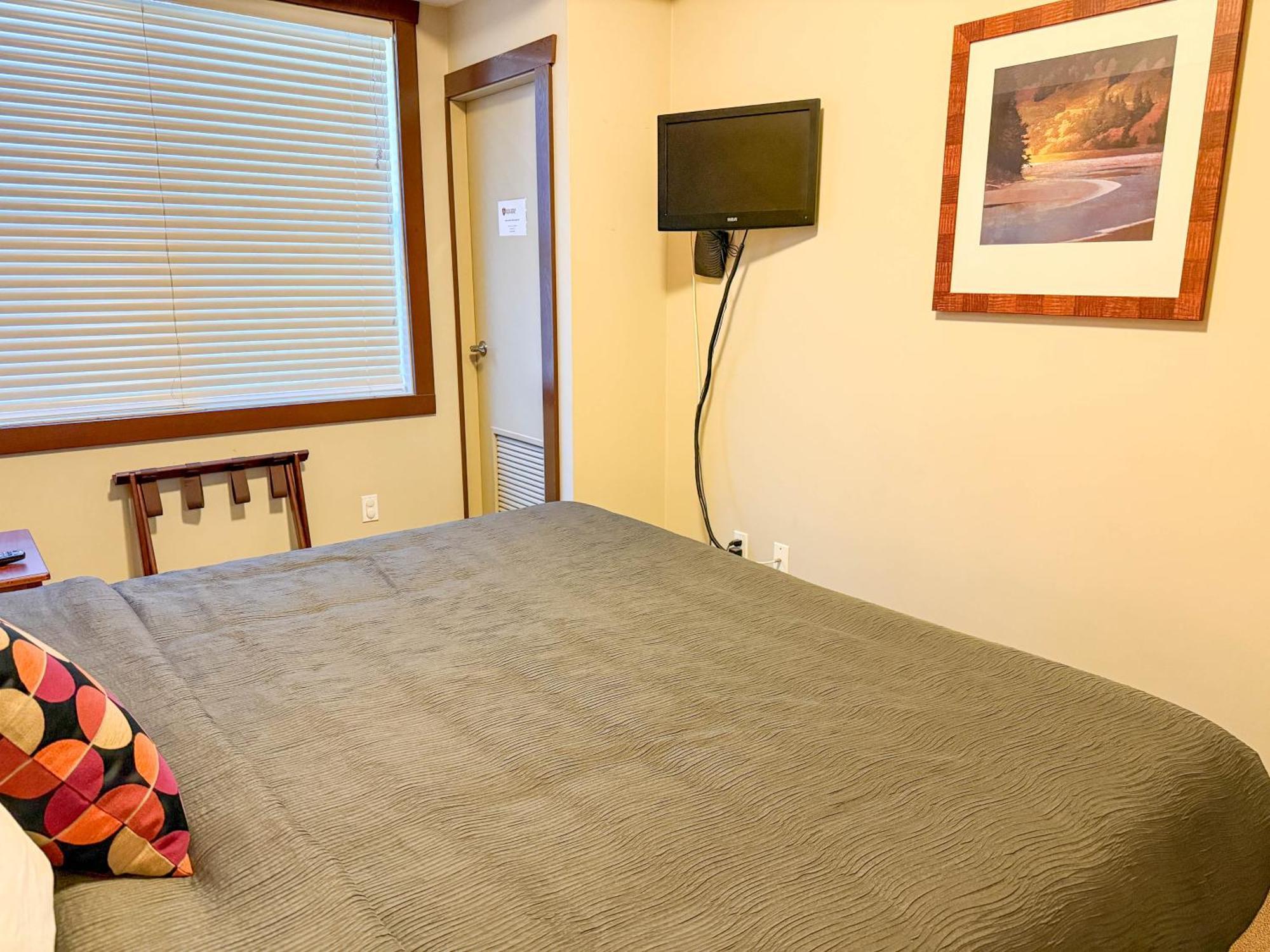 Silver Rock Condominiums By Fernie Central Reservations Værelse billede